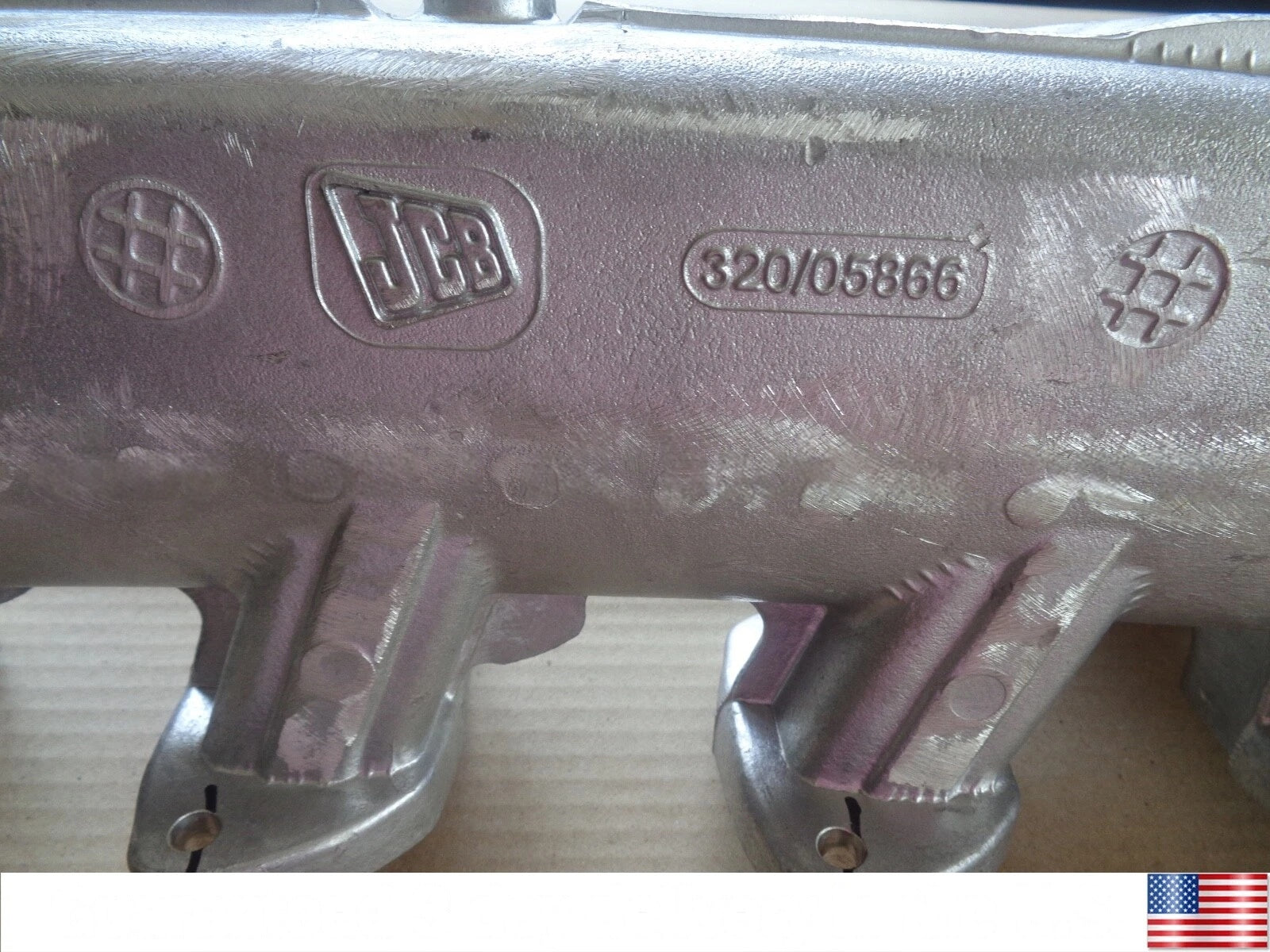 JCB BACKHOE -GENUINE GE INTAKE MANIFOLD 444 / 448 ENGINE (PART NO. 320/05552 320/08566)