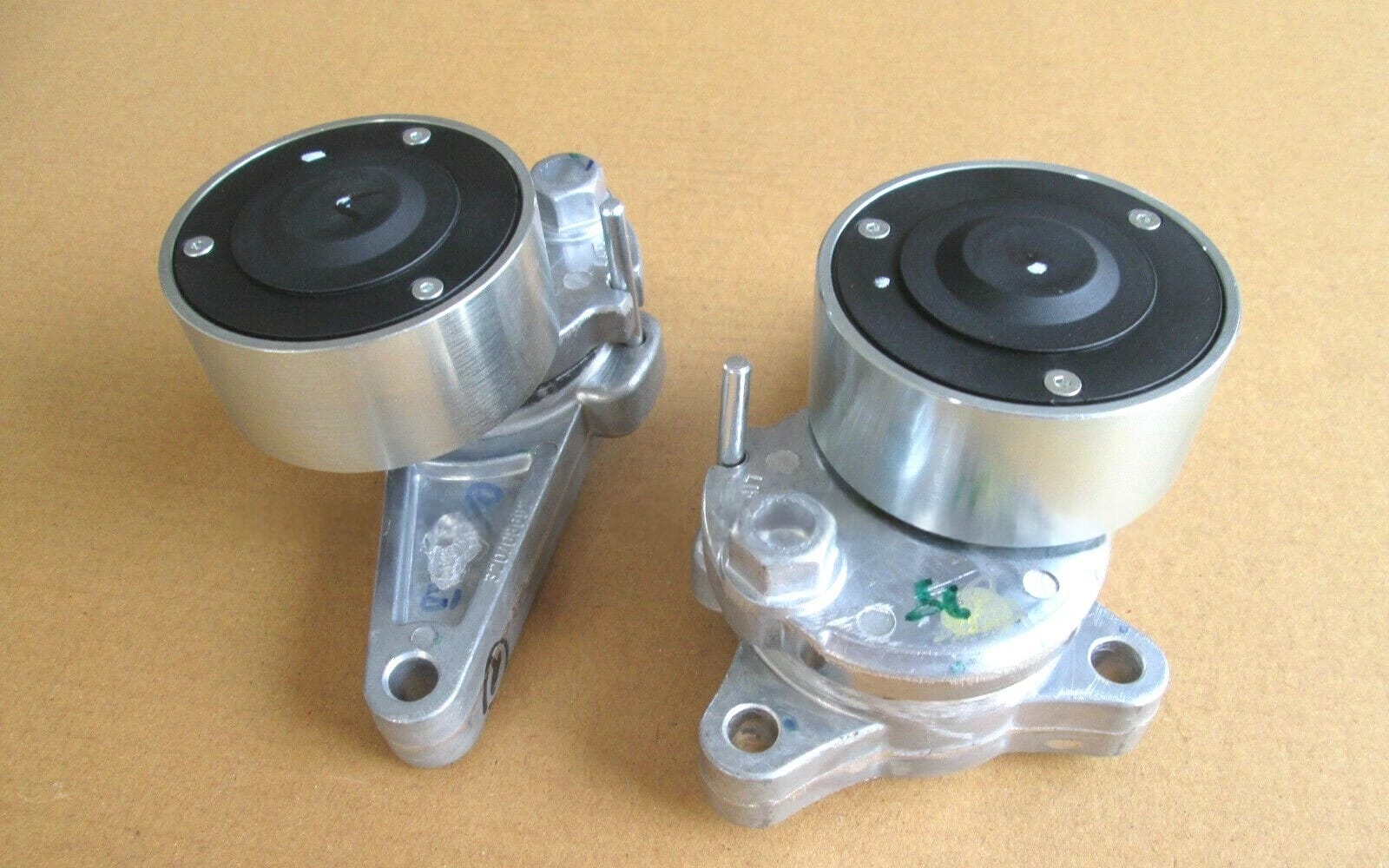 JCB BACKHOE - ADJUSTER AUTO TENSIONER, SET OF 2 PCS. (PART# 320/08657 320/08759)
