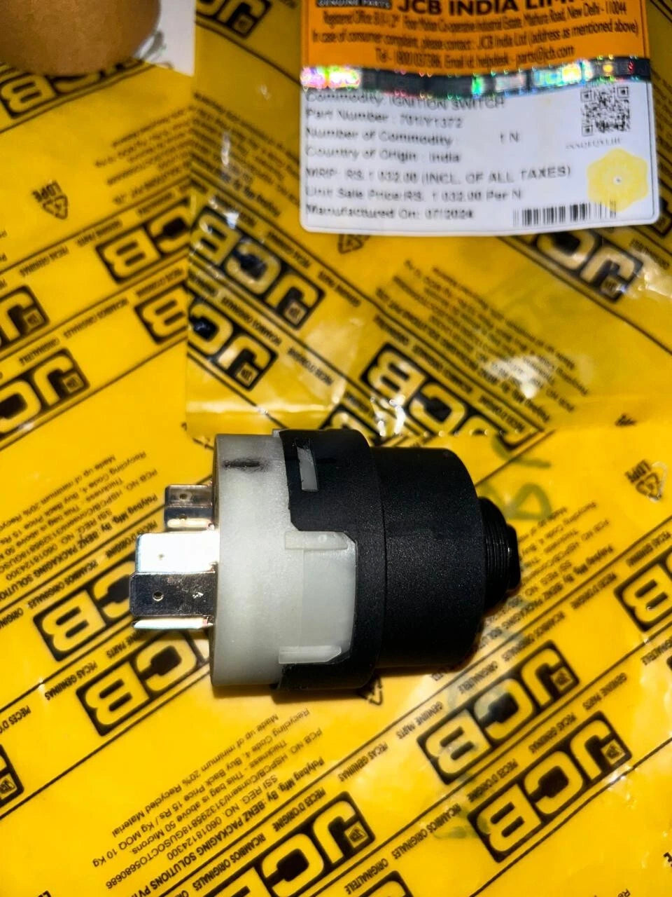 JCB BACKHOE - GENUINE JCB IGNITION SWITCH (PART # 701/80184 701/45500 701/Y1372)