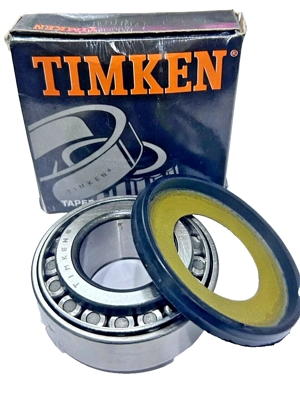 JCB BACKHOE- JCB STEERING KNUCKLE TRUNNION BEARING & SEAL 904/06700 907/08300