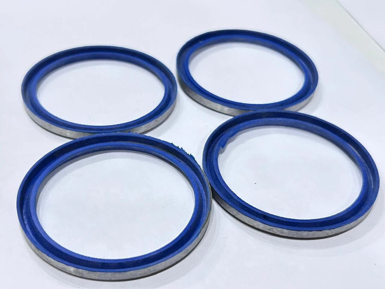 JCB PARTS - GREASE SEAL, ASSORTED MACHINES, 4 PCS. (PART NO. 813/00427)
