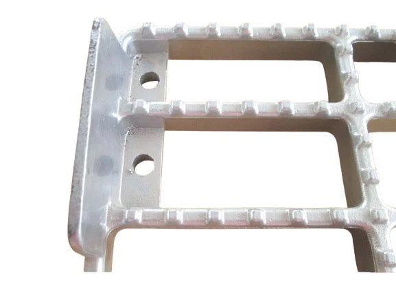 JCB BACKHOE - ALUMINIUM STEP (PART NO. 331/27034)