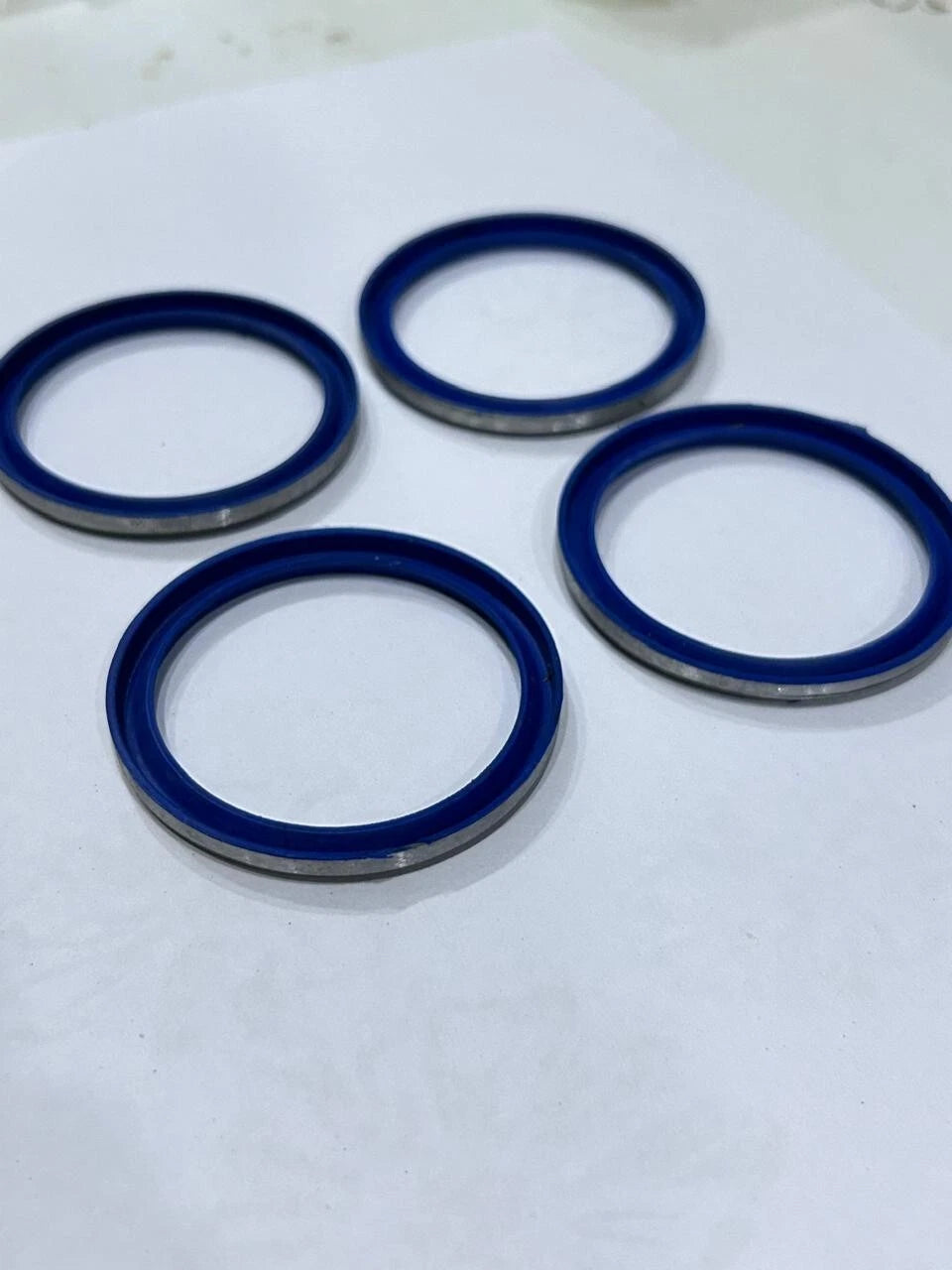 JCB BACKHOE - FRONT AXLE GREASE SEAL, SET OF 4 PCS. (PART NO. 904/06500)