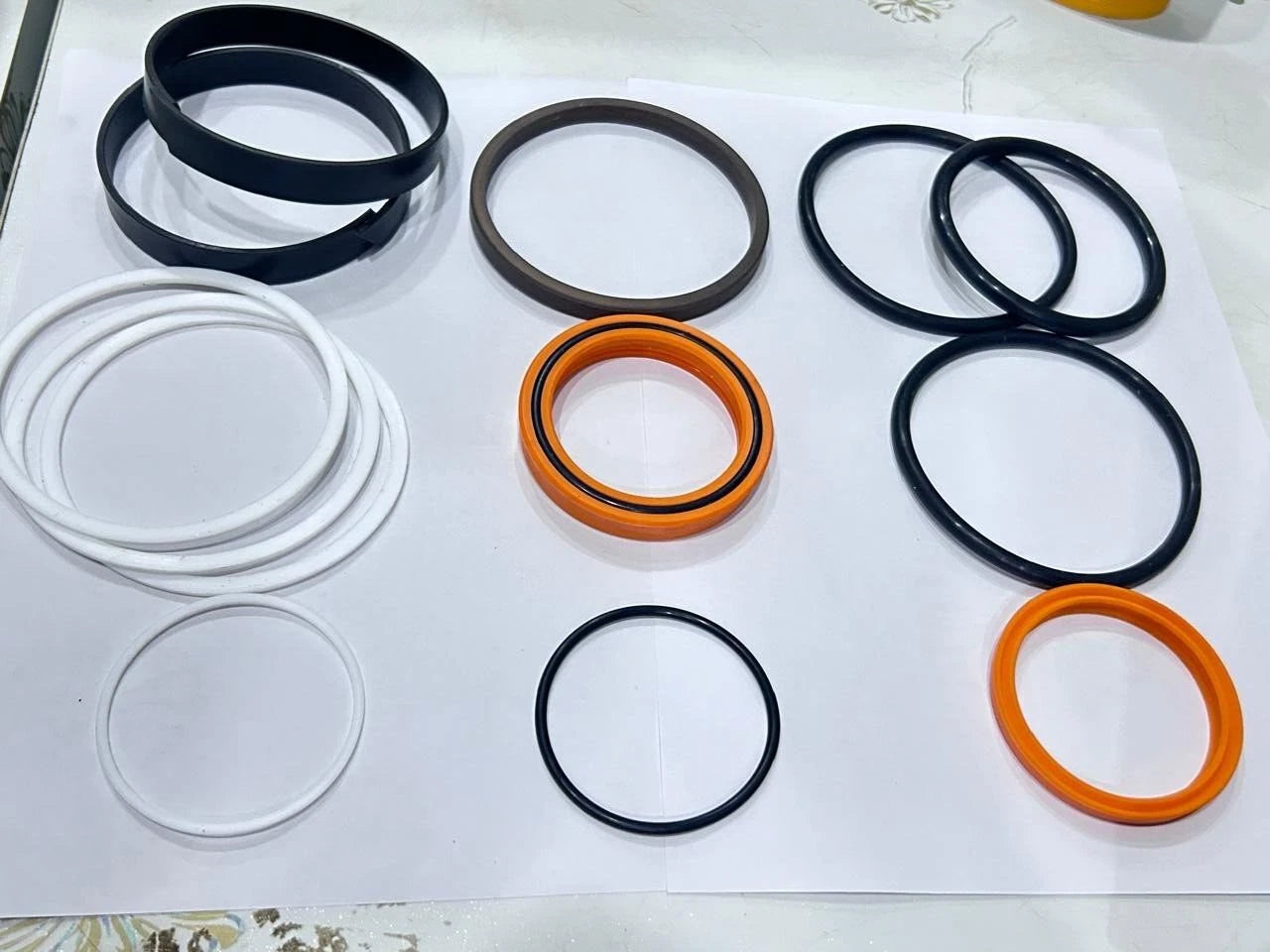 JCB BACKHOE- DIPPER CYLINDER SEAL KIT - WIPRO (PART NO. 550/42098 550/42847) spare part
