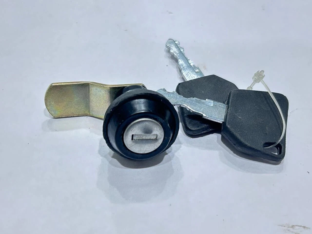 Jcb Backhoe - Grill Lock With 2 Keys Part No. 162/03434 & 701/45501