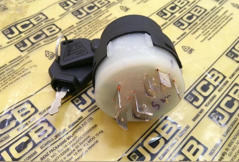 JCB BACKHOE - GENUINE JCB IGNITION SWITCH AND 2 KEYS (PART# 701/80184 701/45500)